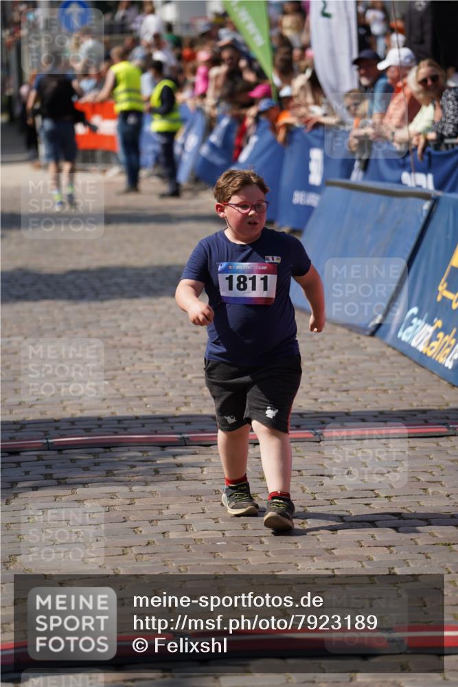 13.06.2025 - Holstenköstenlauf Felixshl http://msf.ph/oto/7923189 13.06.2025 15:41:07 Laufen 1811, 1837 meine-sportfotos.de