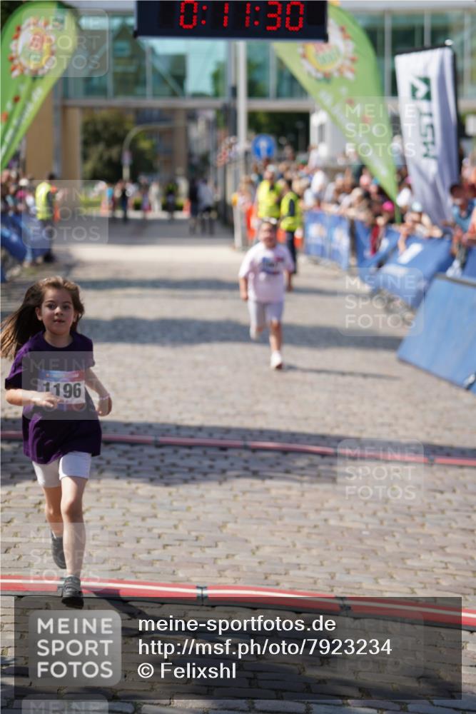 13.06.2025 - Holstenköstenlauf Felixshl http://msf.ph/oto/7923234 13.06.2025 15:41:30 Laufen 1196, 1867 meine-sportfotos.de