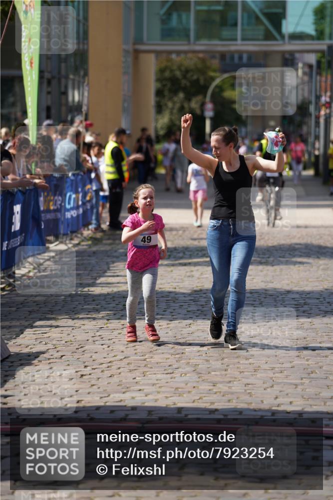 13.06.2025 - Holstenköstenlauf Felixshl http://msf.ph/oto/7923254 13.06.2025 15:42:00 Laufen 49 meine-sportfotos.de