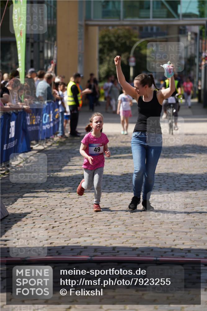 13.06.2025 - Holstenköstenlauf Felixshl http://msf.ph/oto/7923255 13.06.2025 15:42:01 Laufen 49 meine-sportfotos.de