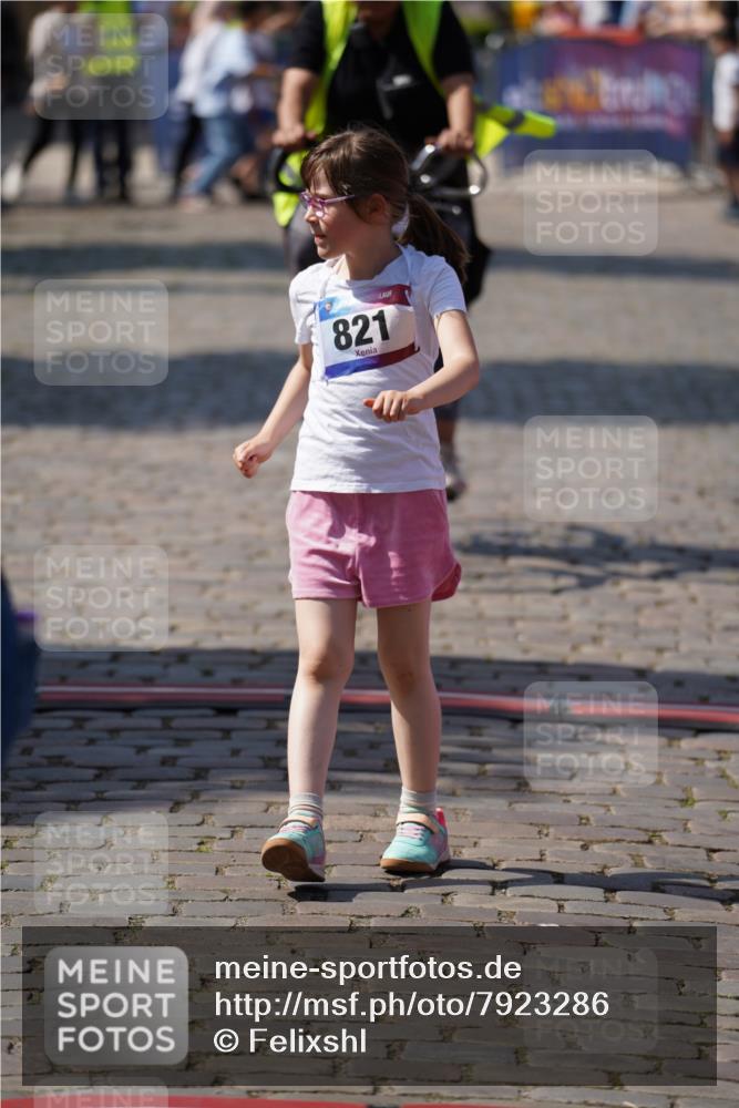 13.06.2025 - Holstenköstenlauf Felixshl http://msf.ph/oto/7923286 13.06.2025 15:42:14 Laufen 821 meine-sportfotos.de
