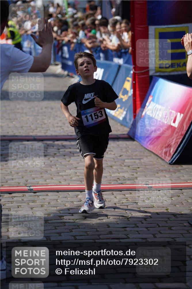 13.06.2025 - Holstenköstenlauf Felixshl http://msf.ph/oto/7923302 13.06.2025 16:05:26 Laufen 1153 meine-sportfotos.de
