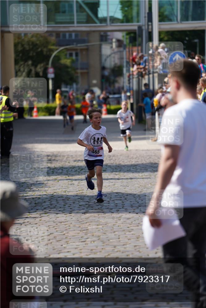 13.06.2025 - Holstenköstenlauf Felixshl http://msf.ph/oto/7923317 13.06.2025 16:05:54 Laufen 465 meine-sportfotos.de