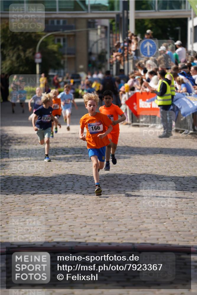 13.06.2025 - Holstenköstenlauf Felixshl http://msf.ph/oto/7923367 13.06.2025 16:06:08 Laufen 166, 168, 314, 963, 1300 meine-sportfotos.de