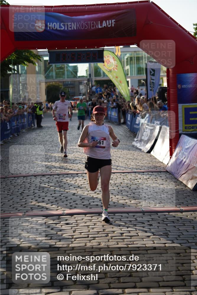 13.06.2025 - Holstenköstenlauf Felixshl http://msf.ph/oto/7923371 13.06.2025 19:53:23 Laufen 2053, 2448, 2661, 2664, 3847 meine-sportfotos.de
