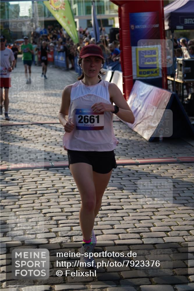 13.06.2025 - Holstenköstenlauf Felixshl http://msf.ph/oto/7923376 13.06.2025 19:53:24 Laufen 2053, 2661, 2664, 3847 meine-sportfotos.de