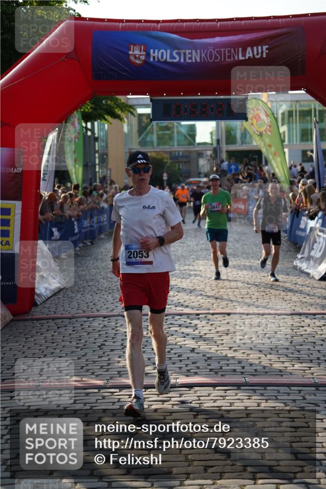 13.06.2025 - Holstenköstenlauf Felixshl http://msf.ph/oto/7923385 13.06.2025 19:53:26 Laufen 2053, 2661, 2664, 3847 meine-sportfotos.de