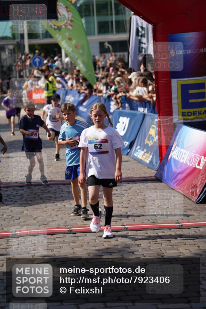 13.06.2025 - Holstenköstenlauf Felixshl http://msf.ph/oto/7923406 13.06.2025 16:06:21 Laufen 62, 210, 319, 714, 952, 1154, 1155, 1859, 1865, 1869 meine-sportfotos.de