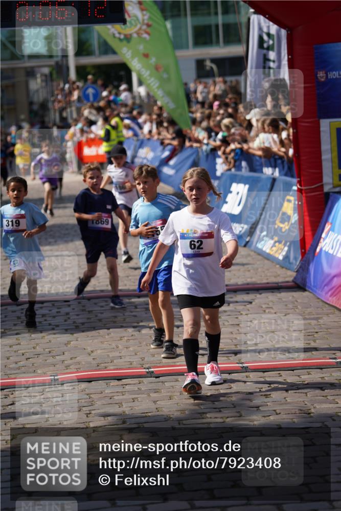 13.06.2025 - Holstenköstenlauf Felixshl http://msf.ph/oto/7923408 13.06.2025 16:06:21 Laufen 62, 210, 319, 714, 952, 1154, 1155, 1859, 1865, 1869 meine-sportfotos.de