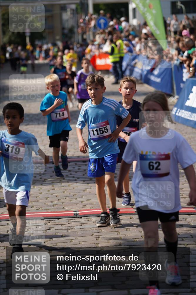 13.06.2025 - Holstenköstenlauf Felixshl http://msf.ph/oto/7923420 13.06.2025 16:06:23 Laufen 62, 210, 319, 602, 714, 1154, 1155, 1859, 1865, 1869 meine-sportfotos.de