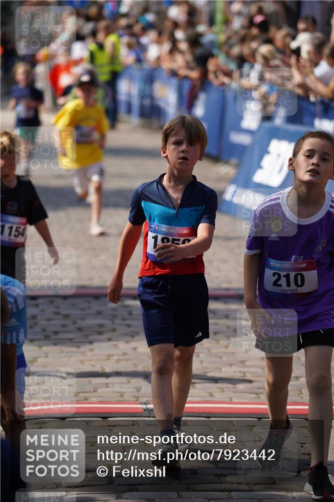 13.06.2025 - Holstenköstenlauf Felixshl http://msf.ph/oto/7923442 13.06.2025 16:06:30 Laufen 210, 449, 602, 1154, 1188, 1283, 1298, 1388, 1859 meine-sportfotos.de