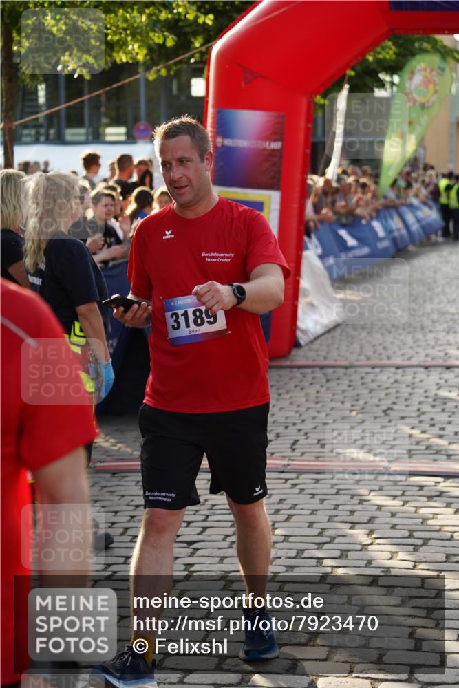 13.06.2025 - Holstenköstenlauf Felixshl http://msf.ph/oto/7923470 13.06.2025 19:53:51 Laufen 2476, 2722, 2929, 3063, 3189 meine-sportfotos.de