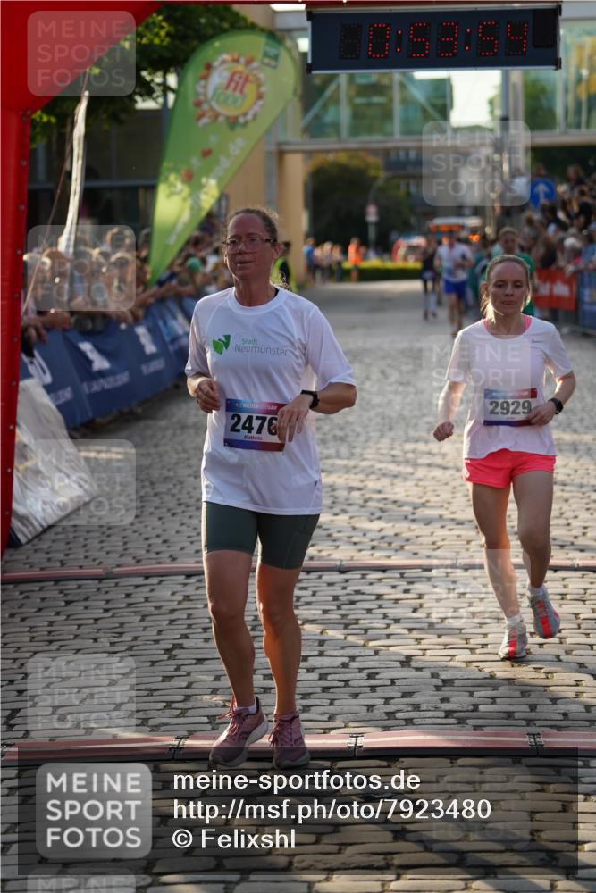 13.06.2025 - Holstenköstenlauf Felixshl http://msf.ph/oto/7923480 13.06.2025 19:53:53 Laufen 2476, 2722, 2864, 2929, 3063 meine-sportfotos.de