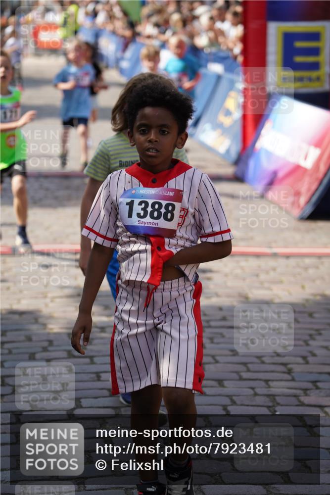 13.06.2025 - Holstenköstenlauf Felixshl http://msf.ph/oto/7923481 13.06.2025 16:06:43 Laufen 171, 296, 307, 311, 321, 460, 462, 466, 587, 590, 698, 860, 1039, 1147, 1384, 1386, 1387 meine-sportfotos.de