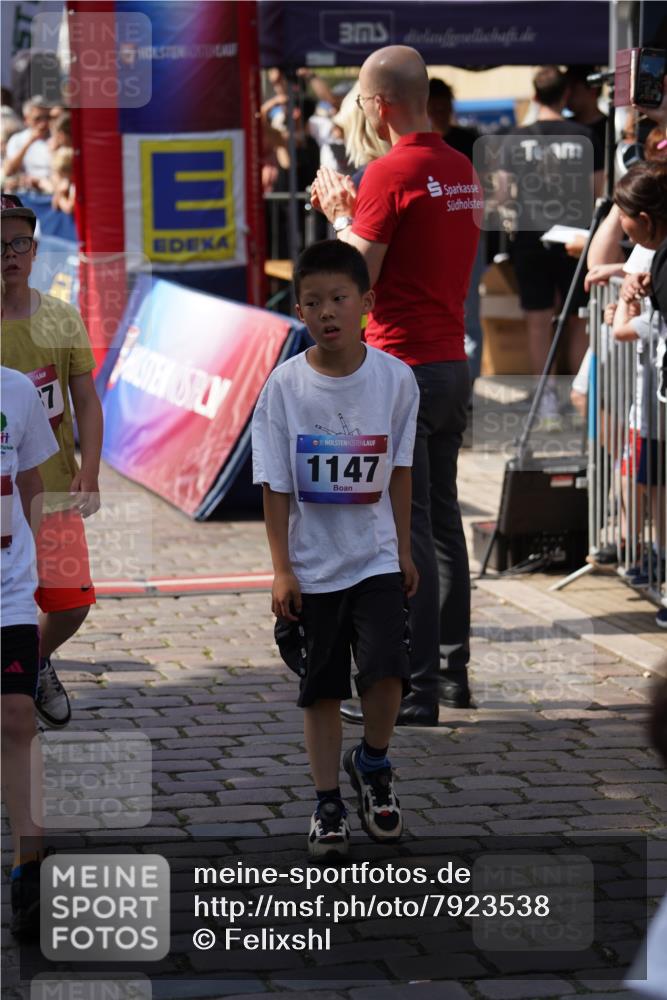 13.06.2025 - Holstenköstenlauf Felixshl http://msf.ph/oto/7923538 13.06.2025 16:06:55 Laufen 20, 75, 167, 305, 308, 311, 452, 591, 716, 850, 855, 957, 970, 1043, 1048, 1147, 1306, 1383, 1387, 1438, 1887, 1928 meine-sportfotos.de