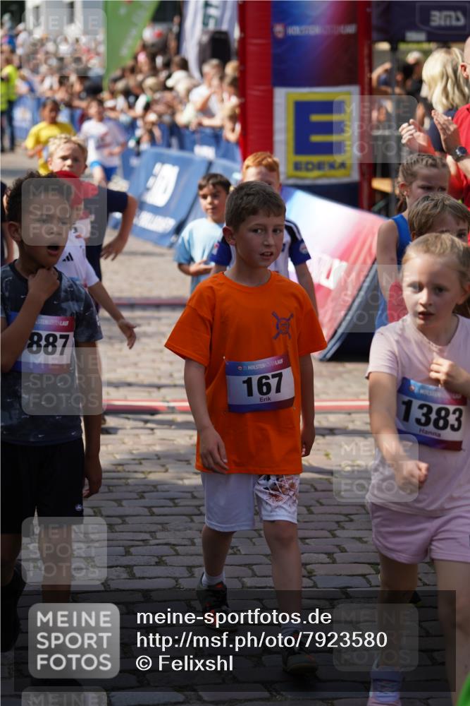 13.06.2025 - Holstenköstenlauf Felixshl http://msf.ph/oto/7923580 13.06.2025 16:07:03 Laufen 26, 34, 75, 306, 308, 316, 434, 452, 459, 467, 574, 585, 592, 693, 699, 716, 850, 855, 973, 1043, 1149, 1389 meine-sportfotos.de