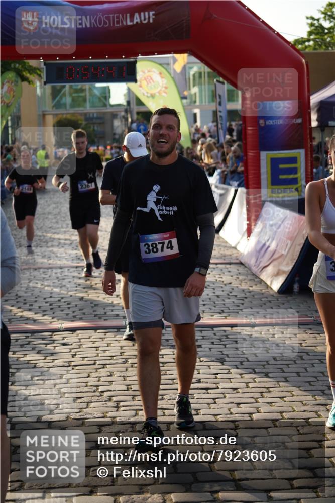 13.06.2025 - Holstenköstenlauf Felixshl http://msf.ph/oto/7923605 13.06.2025 19:54:40 Laufen 2149, 2367, 2882, 3749 meine-sportfotos.de