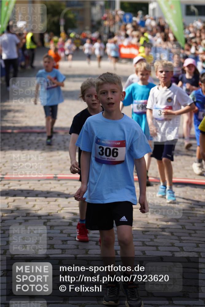 13.06.2025 - Holstenköstenlauf Felixshl http://msf.ph/oto/7923620 13.06.2025 16:07:11 Laufen 34, 40, 124, 170, 172, 315, 316, 434, 459, 467, 575, 693, 699, 863, 865, 973, 1149, 1202 meine-sportfotos.de