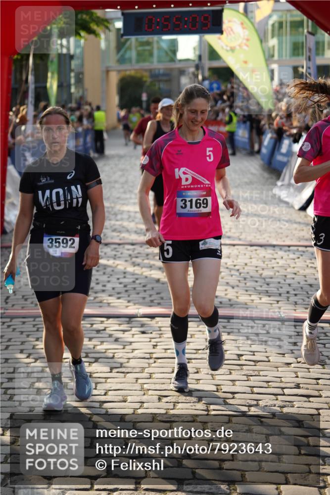 13.06.2025 - Holstenköstenlauf Felixshl http://msf.ph/oto/7923643 13.06.2025 19:55:08 Laufen 2517, 3160, 3169, 3172, 3592 meine-sportfotos.de