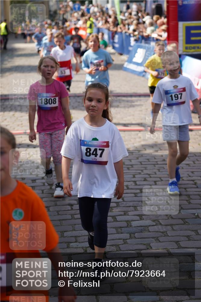 13.06.2025 - Holstenköstenlauf Felixshl http://msf.ph/oto/7923664 13.06.2025 16:07:26 Laufen 53, 108, 174, 193, 298, 300, 312, 323, 579, 688, 848, 1146, 1150, 1286, 1382, 1808 meine-sportfotos.de