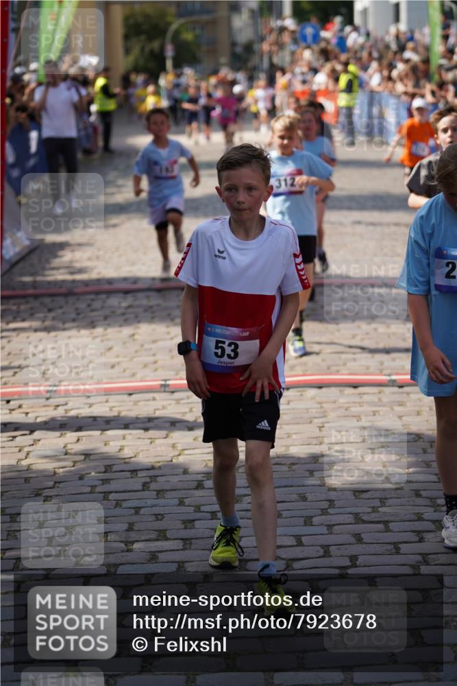 13.06.2025 - Holstenköstenlauf Felixshl http://msf.ph/oto/7923678 13.06.2025 16:07:29 Laufen 53, 108, 174, 193, 298, 300, 312, 323, 579, 593, 688, 703, 848, 953, 1146, 1150, 1286, 1382 meine-sportfotos.de