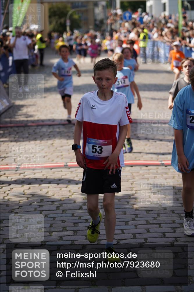 13.06.2025 - Holstenköstenlauf Felixshl http://msf.ph/oto/7923680 13.06.2025 16:07:29 Laufen 53, 108, 174, 193, 298, 300, 312, 323, 579, 593, 688, 703, 848, 953, 1146, 1150, 1286, 1382 meine-sportfotos.de