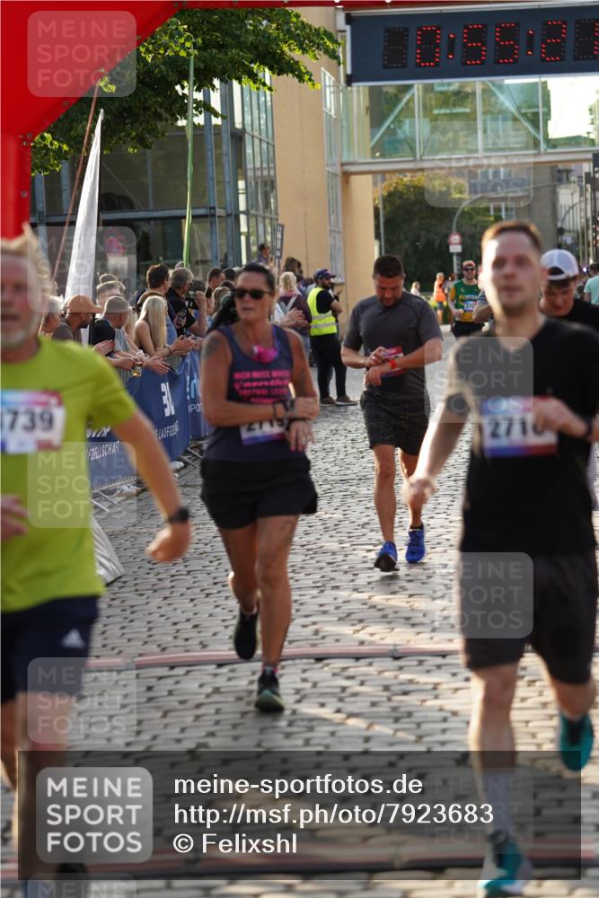 13.06.2025 - Holstenköstenlauf Felixshl http://msf.ph/oto/7923683 13.06.2025 19:55:20 Laufen 2280, 2420, 2424, 2644, 2710, 2719, 3707, 3739 meine-sportfotos.de
