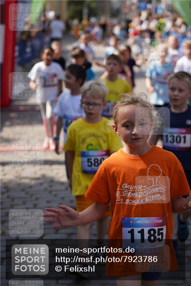 13.06.2025 - Holstenköstenlauf Felixshl http://msf.ph/oto/7923786 13.06.2025 16:07:59 Laufen 52, 209, 212, 288, 304, 325, 441, 442, 453, 456, 461, 464, 581, 584, 588, 687, 706, 838, 846, 857, 966, 1037, 1041, 1183, 1187, 1206, 1304, 1898 meine-sportfotos.de