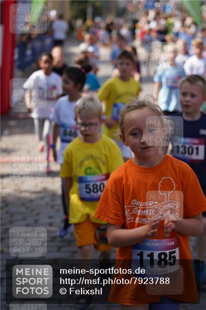 13.06.2025 - Holstenköstenlauf Felixshl http://msf.ph/oto/7923788 13.06.2025 16:07:59 Laufen 52, 209, 212, 288, 304, 325, 441, 442, 453, 456, 461, 464, 581, 584, 588, 687, 706, 838, 846, 857, 966, 1037, 1041, 1183, 1187, 1206, 1304, 1898 meine-sportfotos.de