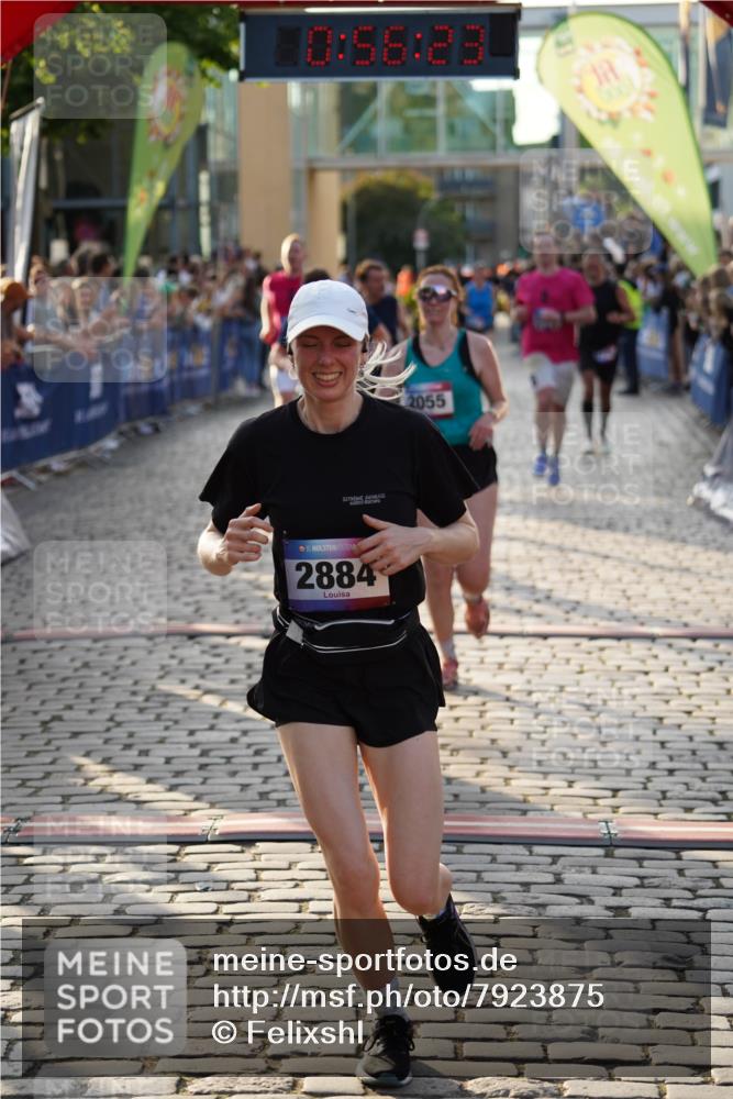13.06.2025 - Holstenköstenlauf Felixshl http://msf.ph/oto/7923875 13.06.2025 19:56:22 Laufen 2055, 2141, 2150, 2184, 2317, 2546, 2589, 2606, 2884, 3005, 3222, 3671 meine-sportfotos.de
