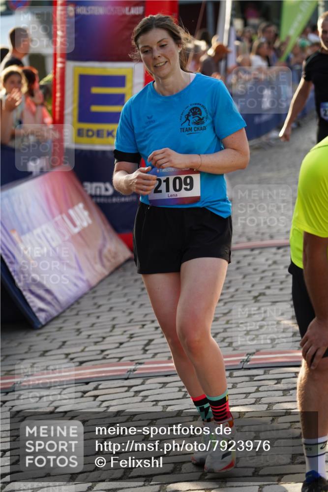 13.06.2025 - Holstenköstenlauf Felixshl http://msf.ph/oto/7923976 13.06.2025 19:57:12 Laufen 2109, 2161, 2227, 2306, 2613, 3173, 3177, 3695, 3755, 3924 meine-sportfotos.de