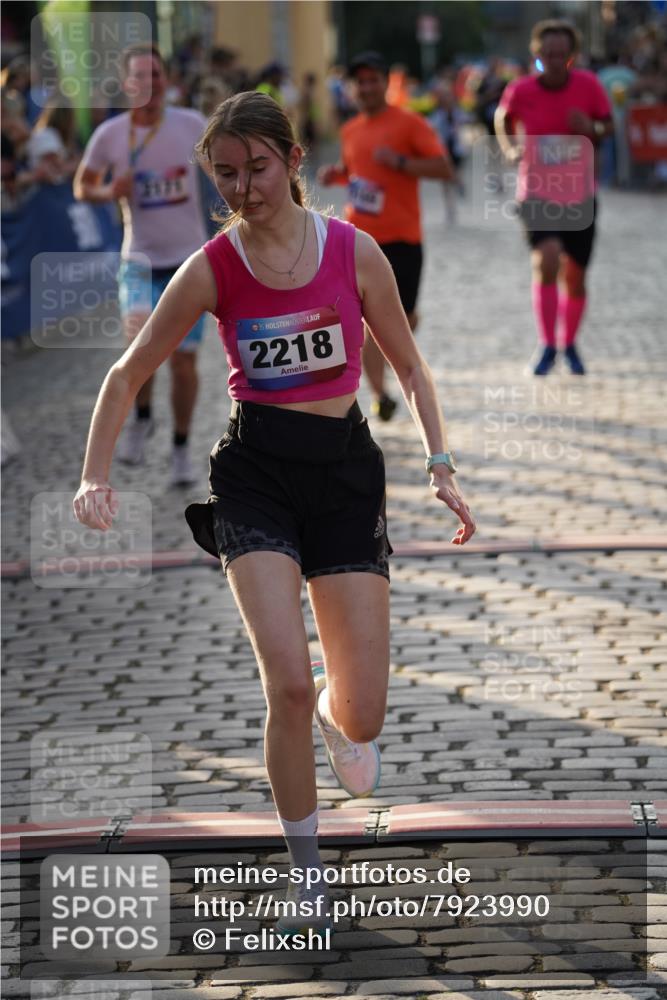 13.06.2025 - Holstenköstenlauf Felixshl http://msf.ph/oto/7923990 13.06.2025 19:57:28 Laufen 2169, 2217, 2218, 2753 meine-sportfotos.de