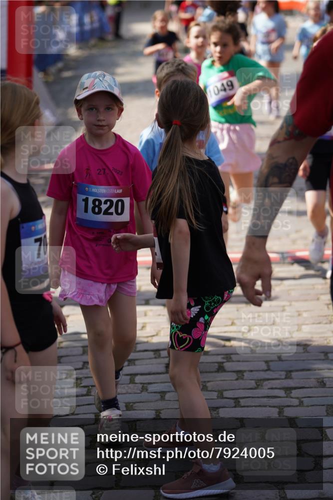 13.06.2025 - Holstenköstenlauf Felixshl http://msf.ph/oto/7924005 13.06.2025 16:09:06 Laufen 287, 299, 309, 318, 436, 443, 447, 691, 849, 977, 1047, 1049, 1050, 1307, 1310, 1820 meine-sportfotos.de