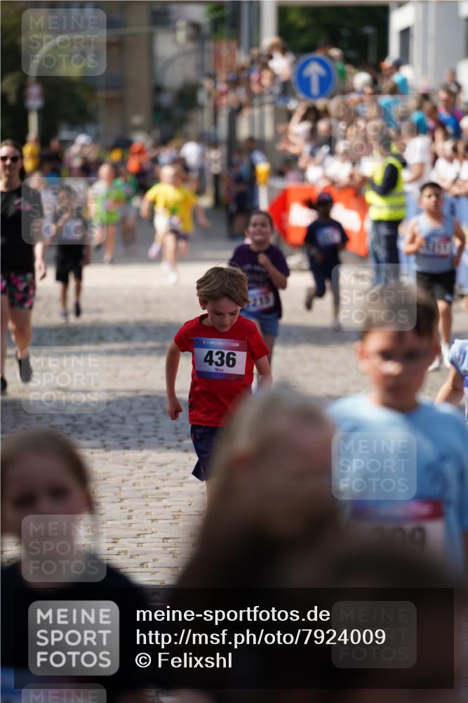 13.06.2025 - Holstenköstenlauf Felixshl http://msf.ph/oto/7924009 13.06.2025 16:09:11 Laufen 287, 299, 309, 436, 443, 447, 691, 1211, 1215, 1310, 1946 meine-sportfotos.de