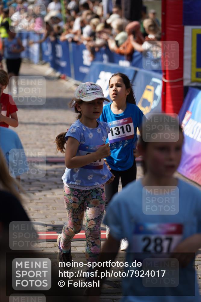 13.06.2025 - Holstenköstenlauf Felixshl http://msf.ph/oto/7924017 13.06.2025 16:09:13 Laufen 211, 436, 691, 1211, 1215, 1833, 1946 meine-sportfotos.de