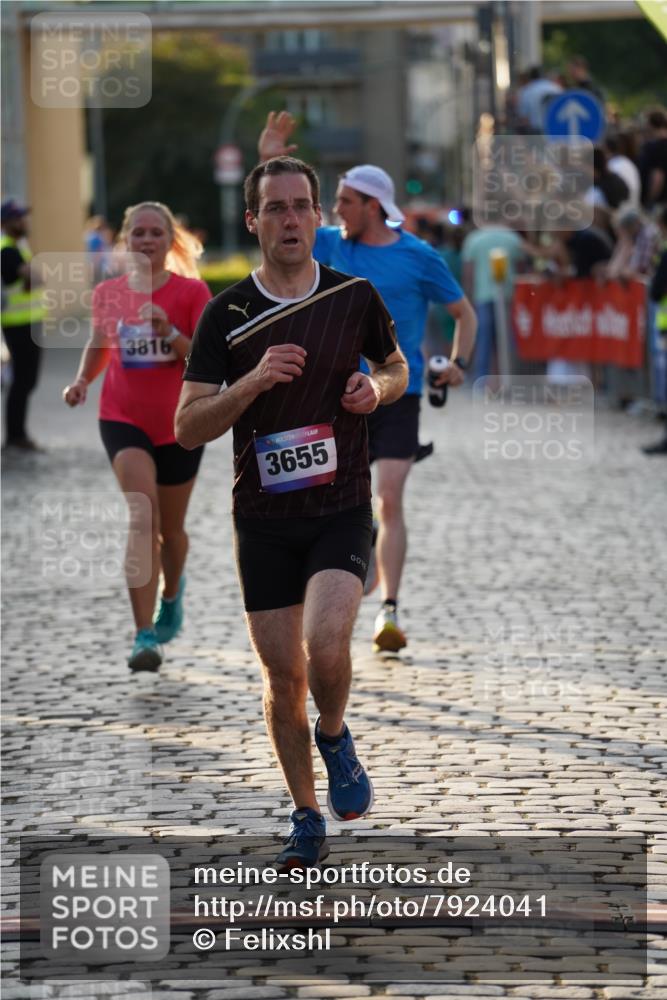 13.06.2025 - Holstenköstenlauf Felixshl http://msf.ph/oto/7924041 13.06.2025 19:57:39 Laufen 3655, 3808, 3816 meine-sportfotos.de