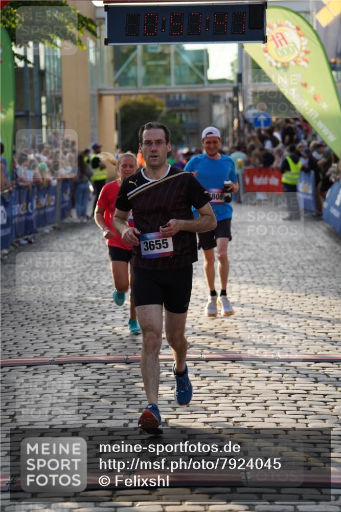 13.06.2025 - Holstenköstenlauf Felixshl http://msf.ph/oto/7924045 13.06.2025 19:57:40 Laufen 3655, 3808, 3816 meine-sportfotos.de