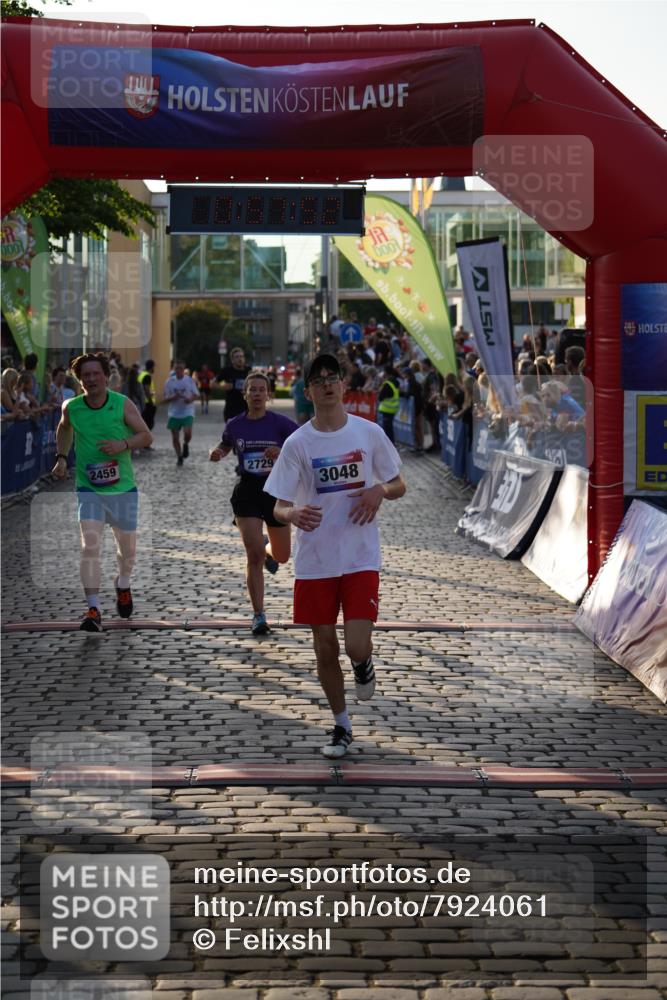 13.06.2025 - Holstenköstenlauf Felixshl http://msf.ph/oto/7924061 13.06.2025 19:57:51 Laufen 2459, 2671, 2729, 2934, 3048 meine-sportfotos.de