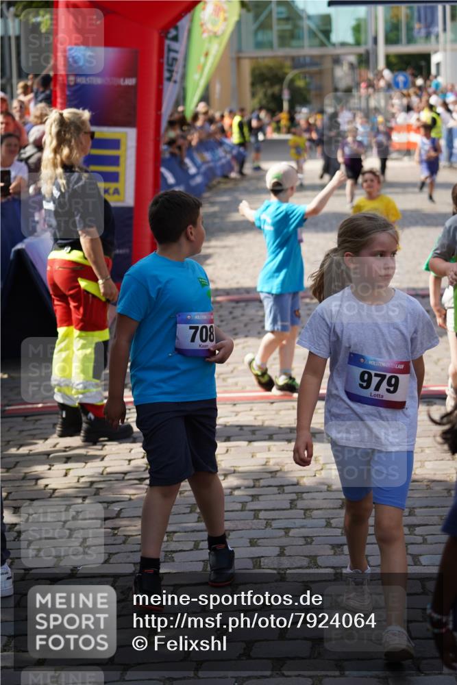 13.06.2025 - Holstenköstenlauf Felixshl http://msf.ph/oto/7924064 13.06.2025 16:09:29 Laufen 594, 600, 689, 690, 707, 708, 852, 968, 978, 1042, 1052, 1203, 1212 meine-sportfotos.de
