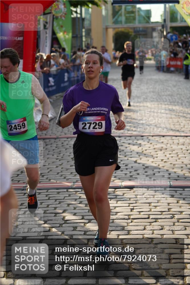 13.06.2025 - Holstenköstenlauf Felixshl http://msf.ph/oto/7924073 13.06.2025 19:57:54 Laufen 2459, 2671, 2729, 2934, 3048 meine-sportfotos.de