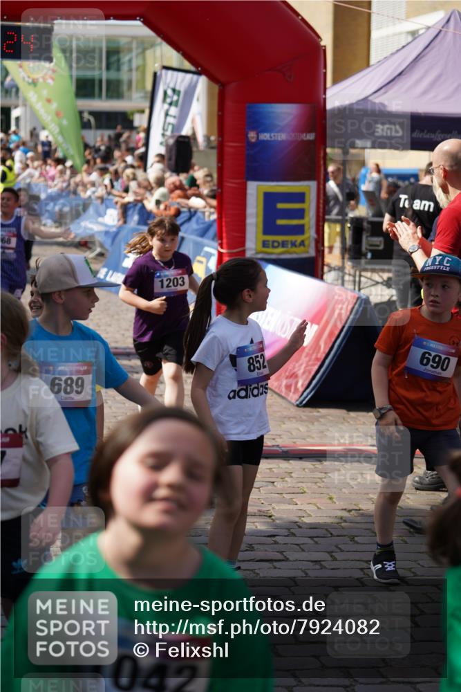 13.06.2025 - Holstenköstenlauf Felixshl http://msf.ph/oto/7924082 13.06.2025 16:09:33 Laufen 313, 326, 594, 690, 968, 1203, 1212, 1309 meine-sportfotos.de