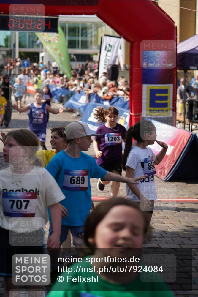 13.06.2025 - Holstenköstenlauf Felixshl http://msf.ph/oto/7924084 13.06.2025 16:09:33 Laufen 313, 326, 594, 690, 968, 1203, 1212, 1309 meine-sportfotos.de