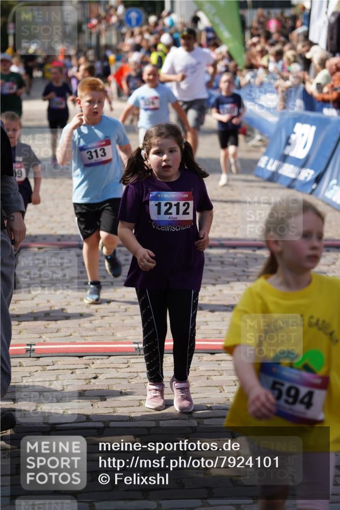 13.06.2025 - Holstenköstenlauf Felixshl http://msf.ph/oto/7924101 13.06.2025 16:09:39 Laufen 313, 326, 594, 969, 1186, 1212, 1308, 1309, 1312 meine-sportfotos.de