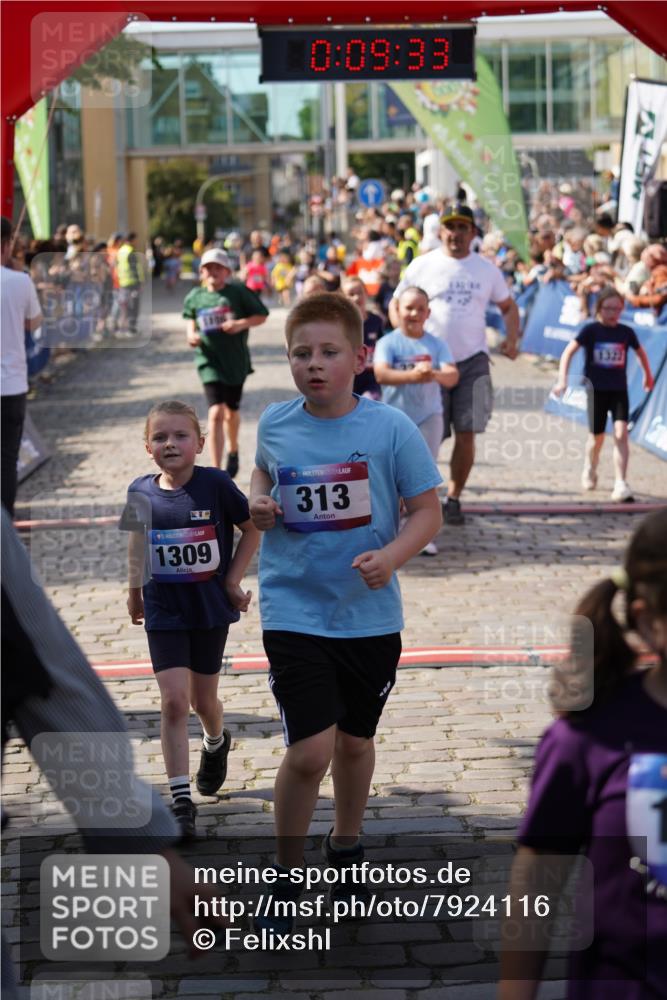 13.06.2025 - Holstenköstenlauf Felixshl http://msf.ph/oto/7924116 13.06.2025 16:09:42 Laufen 313, 326, 583, 713, 969, 1186, 1205, 1308, 1309, 1312 meine-sportfotos.de