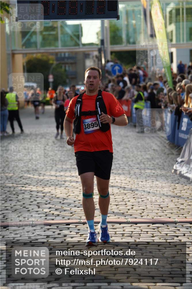 13.06.2025 - Holstenköstenlauf Felixshl http://msf.ph/oto/7924117 13.06.2025 19:58:11 Laufen 2789, 3895, 3945 meine-sportfotos.de