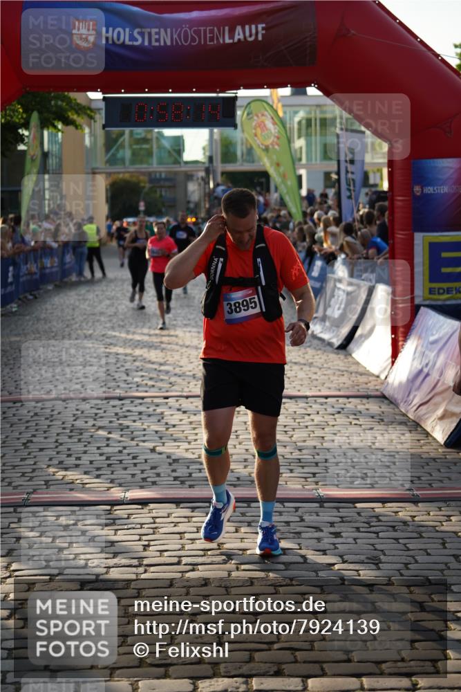 13.06.2025 - Holstenköstenlauf Felixshl http://msf.ph/oto/7924139 13.06.2025 19:58:14 Laufen 2458, 2789, 3881, 3895, 3945 meine-sportfotos.de