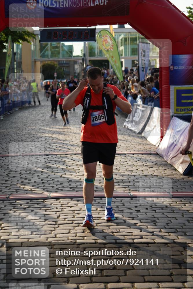 13.06.2025 - Holstenköstenlauf Felixshl http://msf.ph/oto/7924141 13.06.2025 19:58:14 Laufen 2458, 2789, 3881, 3895, 3945 meine-sportfotos.de