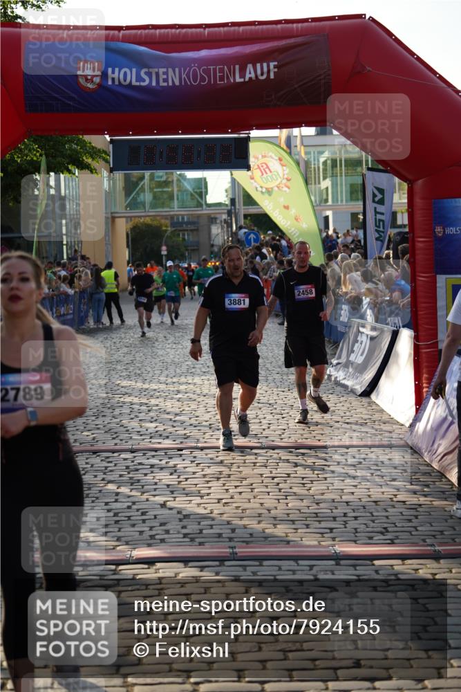 13.06.2025 - Holstenköstenlauf Felixshl http://msf.ph/oto/7924155 13.06.2025 19:58:21 Laufen 2458, 2789, 2940, 3055, 3056, 3279, 3881 meine-sportfotos.de