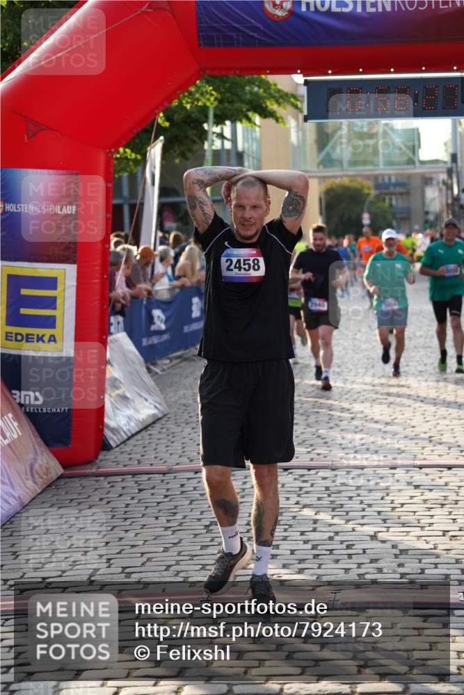 13.06.2025 - Holstenköstenlauf Felixshl http://msf.ph/oto/7924173 13.06.2025 19:58:26 Laufen 2444, 2458, 2940, 3055, 3056, 3279, 3745 meine-sportfotos.de