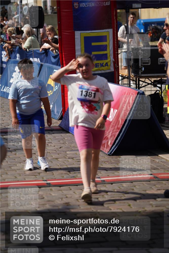 13.06.2025 - Holstenköstenlauf Felixshl http://msf.ph/oto/7924176 13.06.2025 16:09:59 Laufen 201, 293, 294, 310, 961, 1381 meine-sportfotos.de